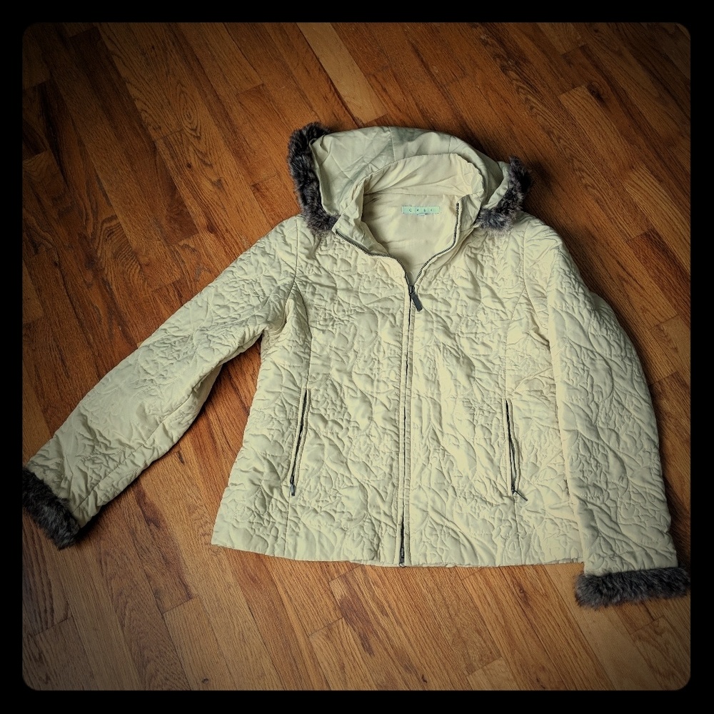 Cabi Quilted Light Puffer Faux Fur Jacket Size Lrg